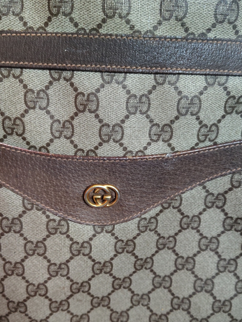 Gucci - Picture 2 of 14